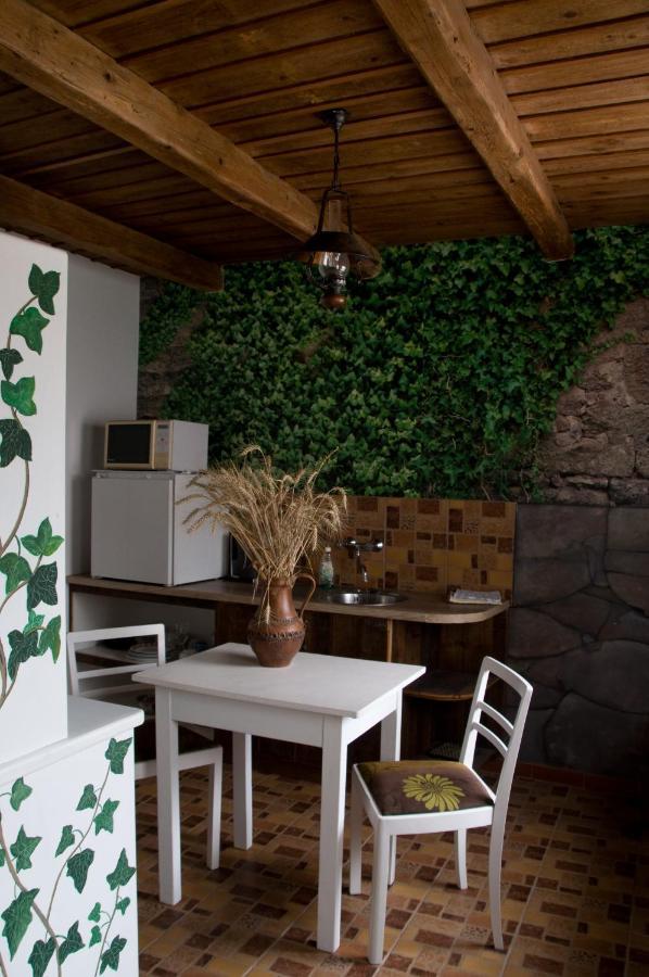 Ferienwohnung Notas Tuecsoek Vendeghaz Agyagosszergény Exterior foto